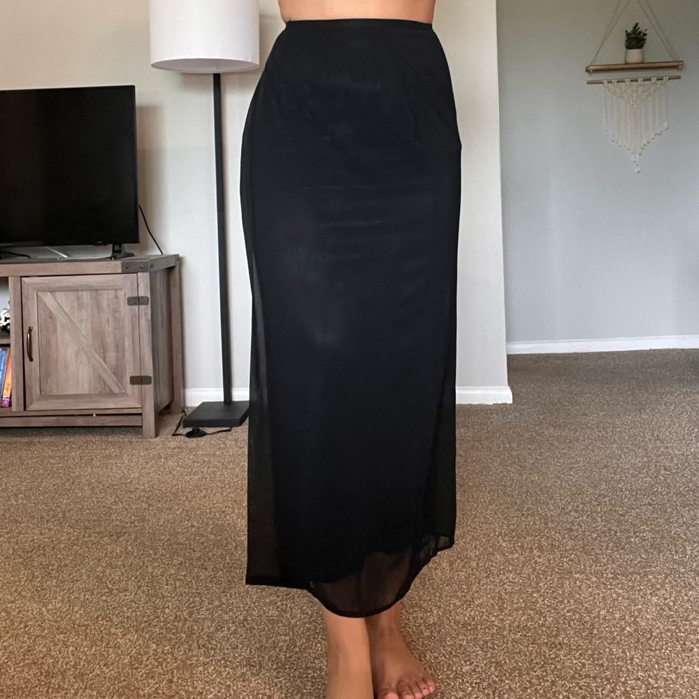 Compagnie Internationale Express VINTAGE Black Maxi Skirt with slit
